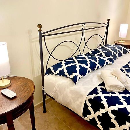Your Central Wide Place - Min 31 Days Napoli Ngoại thất bức ảnh