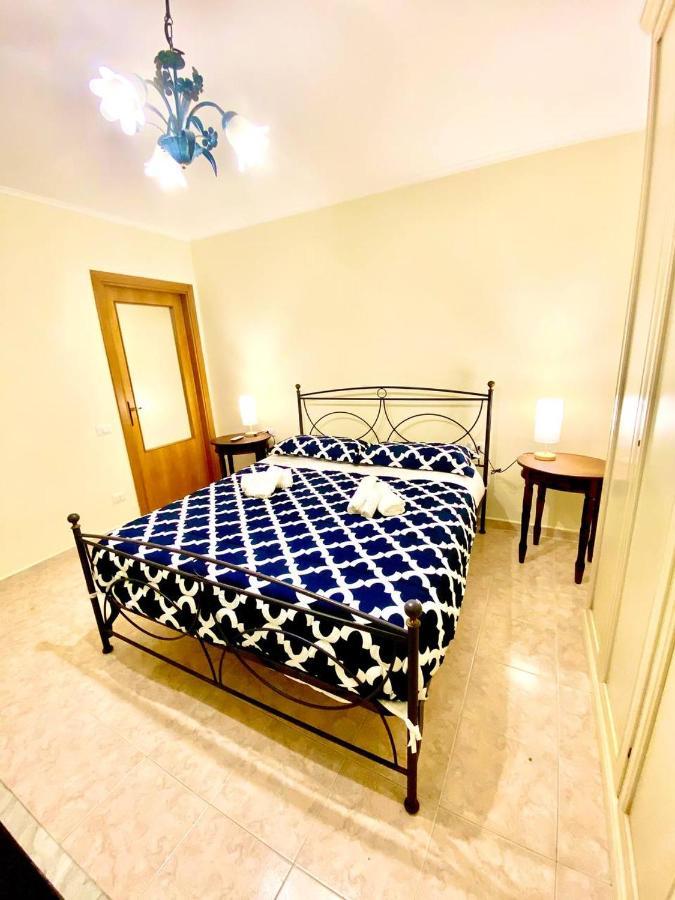Your Central Wide Place - Min 31 Days Napoli Ngoại thất bức ảnh