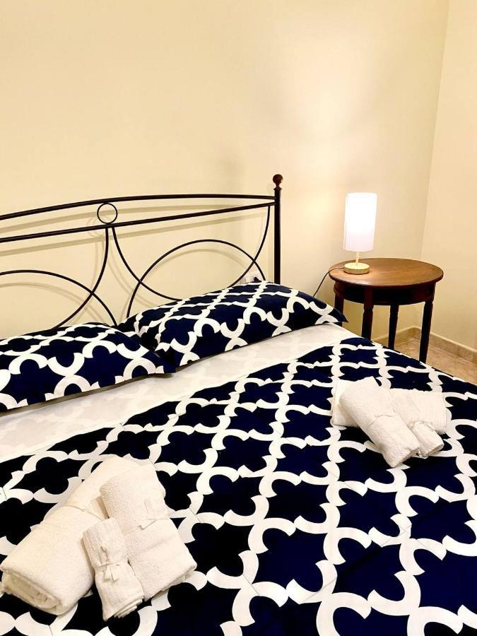 Your Central Wide Place - Min 31 Days Napoli Ngoại thất bức ảnh
