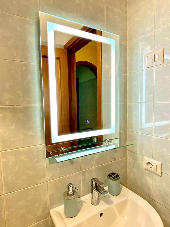 Your Central Wide Place - Min 31 Days Napoli Ngoại thất bức ảnh