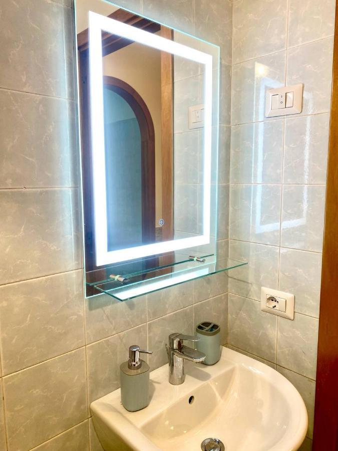 Your Central Wide Place - Min 31 Days Napoli Ngoại thất bức ảnh