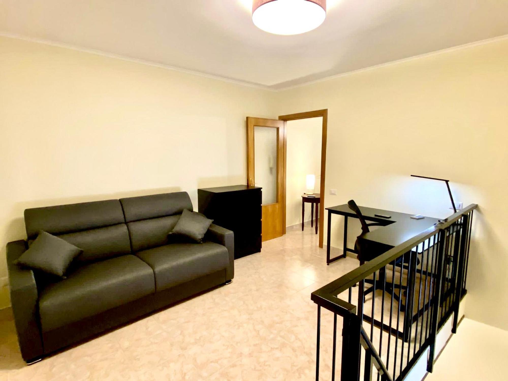 Your Central Wide Place - Min 31 Days Napoli Ngoại thất bức ảnh