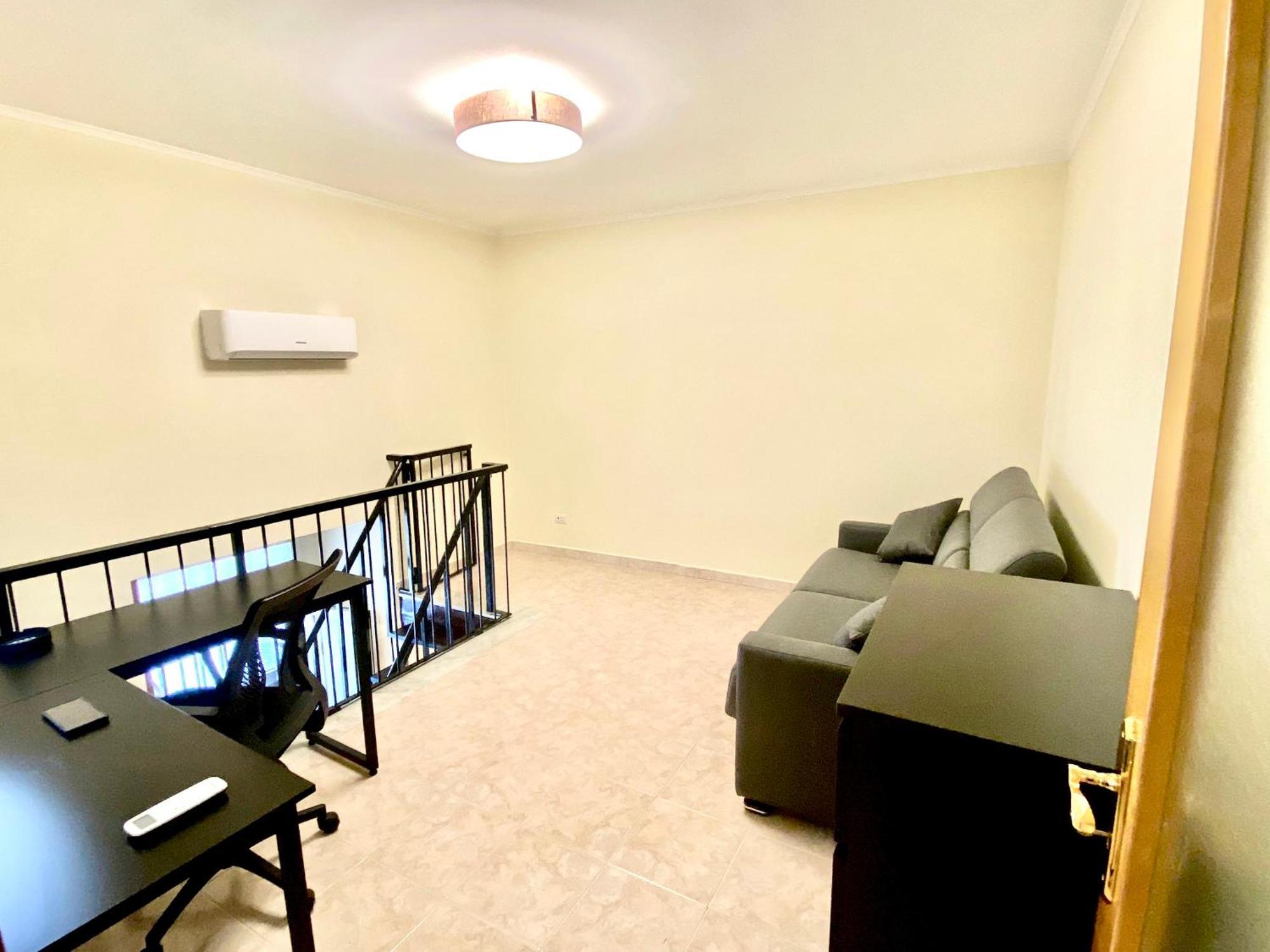 Your Central Wide Place - Min 31 Days Napoli Ngoại thất bức ảnh
